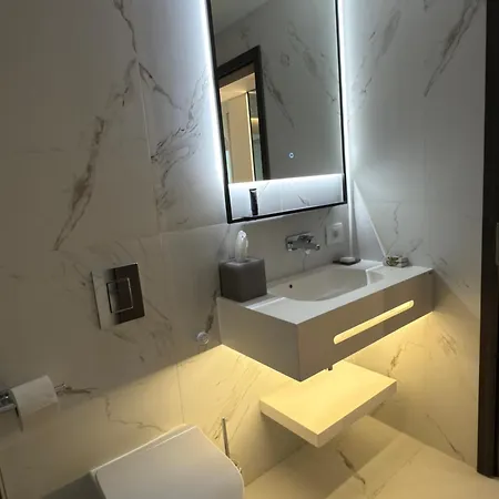 Maya Luxury 2 Nordis * Mamaia