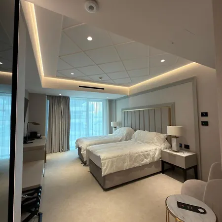 Maya Luxury 2 Nordis